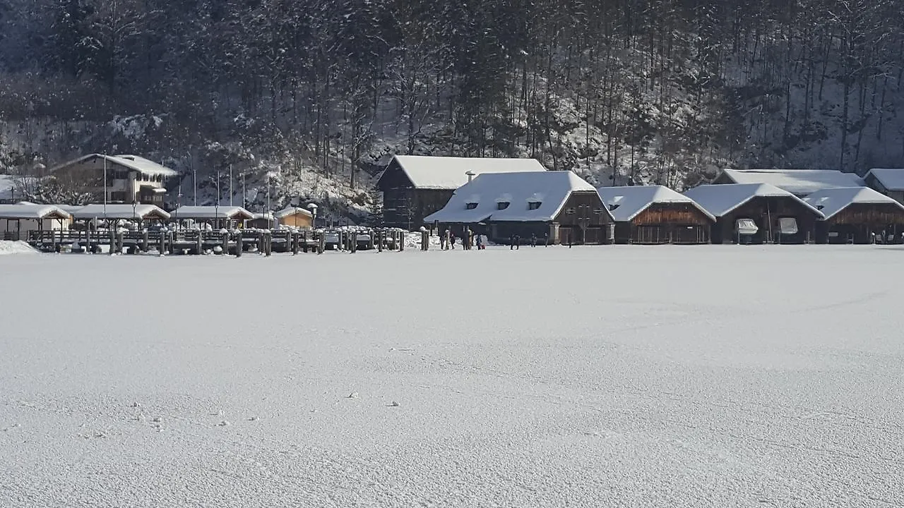 Pension Zillnhaeusl Schoenau am Koenigsee 2*,
