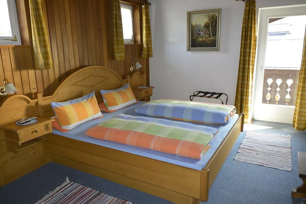 Guest house Pension Zillnhaeusl Schoenau am Koenigsee